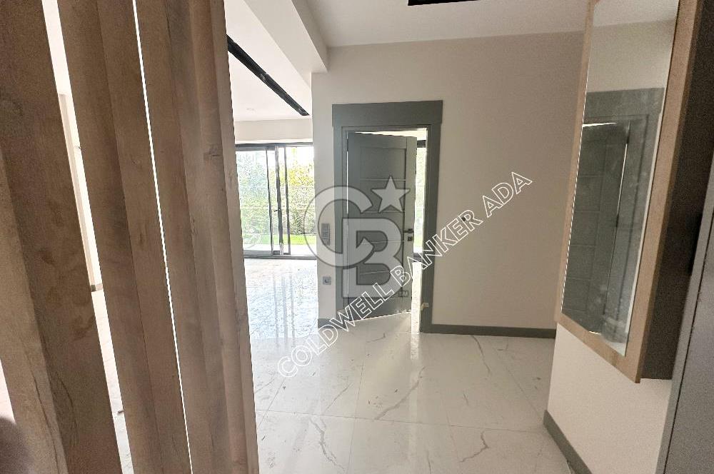 Kuşadası'nda Merkezi Lüks ve Konforlu 2+1 Yaşam