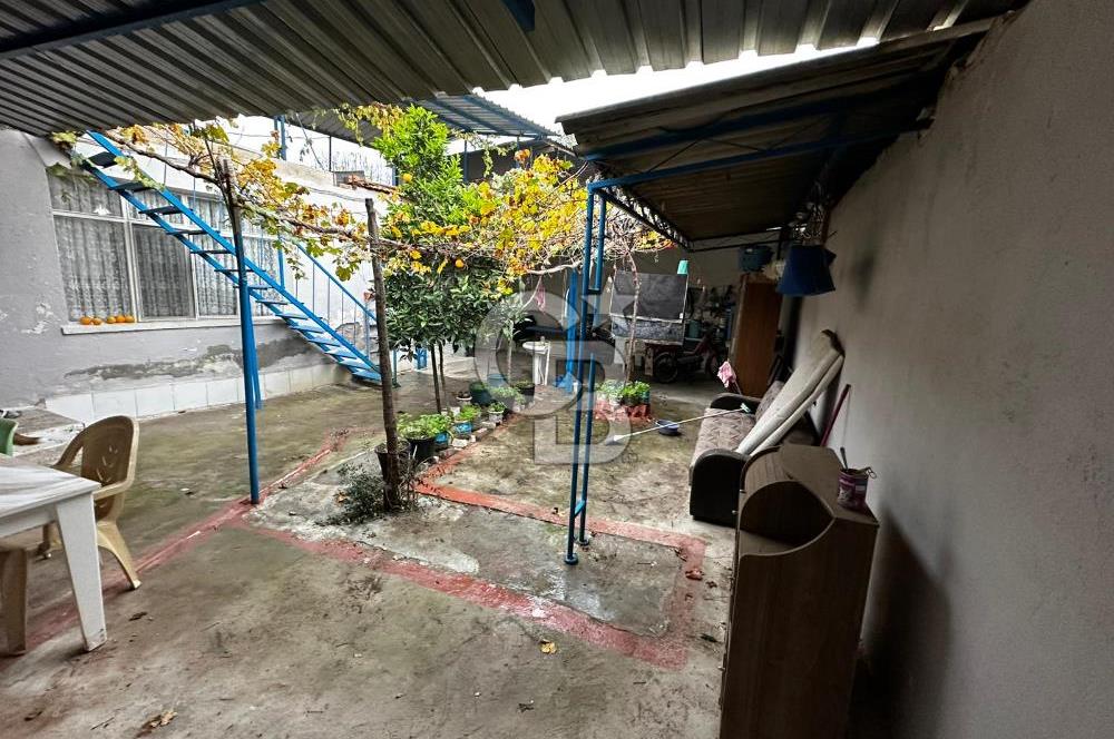 Urganlı'da Bahçeli Dükkan Alanlı Teraslı Müstakil Köy Evi