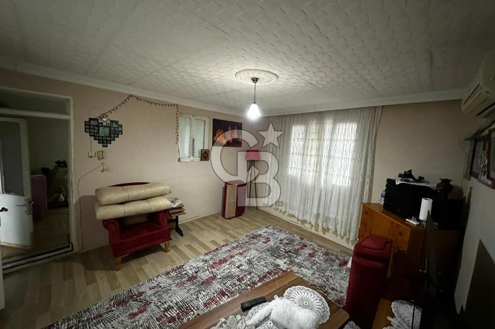 Urganlı'da Bahçeli Dükkan Alanlı Teraslı Müstakil Köy Evi