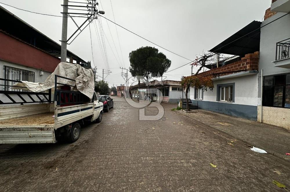 Urganlı'da Bahçeli Dükkan Alanlı Teraslı Müstakil Köy Evi