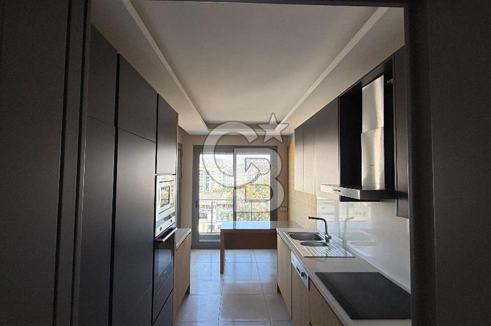 Çiğli Modern 2de 6. Kat Havuzlu & Spor Salonlu Kapalı Mutfak