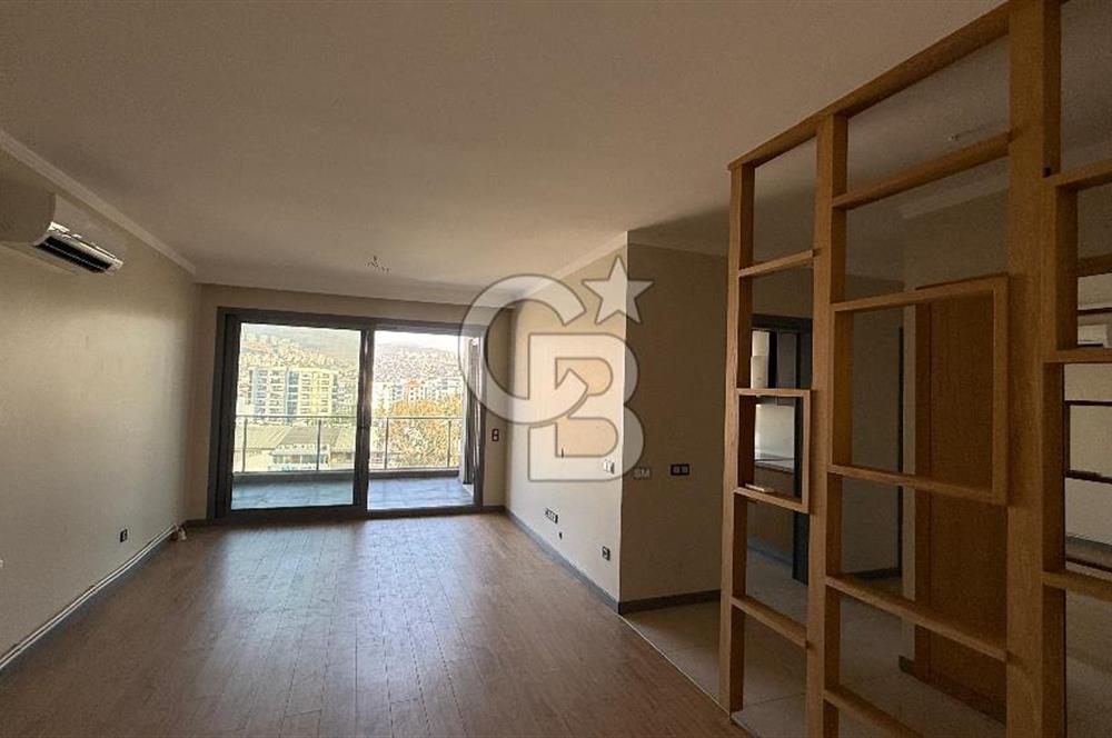 Çiğli Modern 2de 6. Kat Havuzlu & Spor Salonlu Kapalı Mutfak