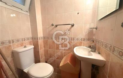 Kuşadası Türkmen Mahallesinde Deniz Manzaralı  Bahçeli Tam Müstakil 5+1 Villa