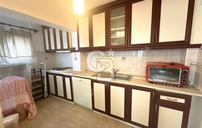 Kuşadası Türkmen Mahallesinde Deniz Manzaralı  Bahçeli Tam Müstakil 5+1 Villa