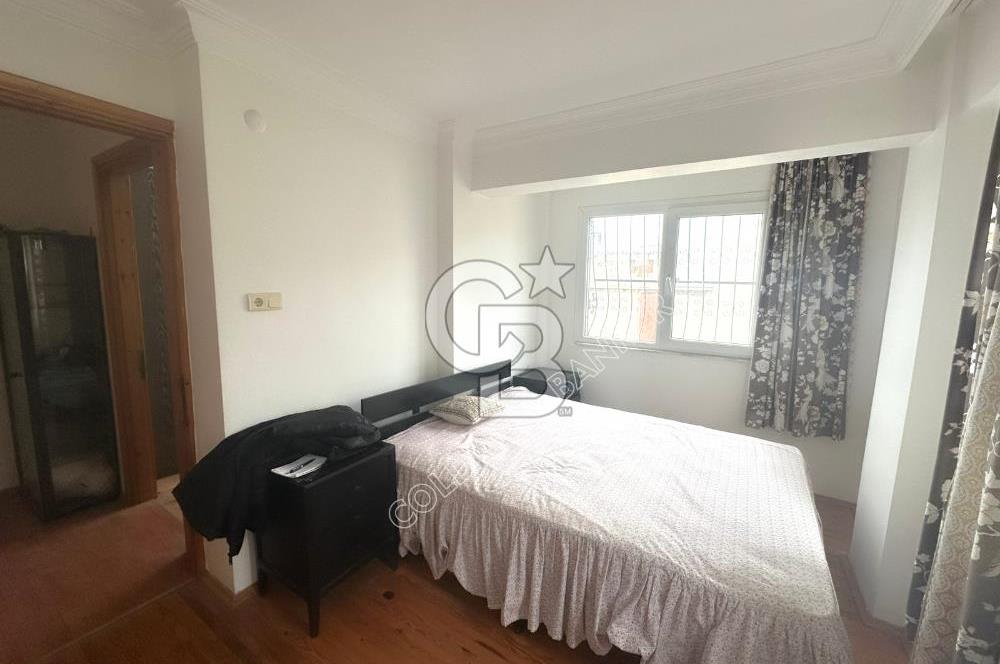 Kuşadası Türkmen Mahallesinde Deniz Manzaralı  Bahçeli Tam Müstakil 5+1 Villa