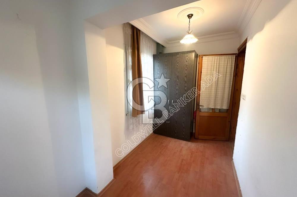 Kuşadası Türkmen Mahallesinde Deniz Manzaralı  Bahçeli Tam Müstakil 5+1 Villa