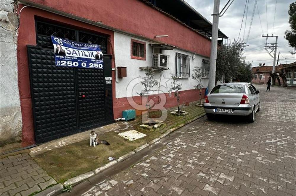 Urganlı'da Bahçeli Dükkan Alanlı Teraslı Müstakil Köy Evi