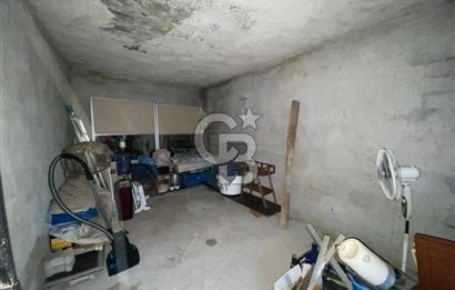 Urganlı'da Bahçeli Dükkan Alanlı Teraslı Müstakil Köy Evi