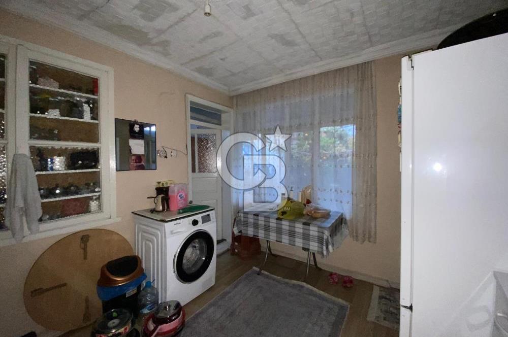 Urganlı'da Bahçeli Dükkan Alanlı Teraslı Müstakil Köy Evi