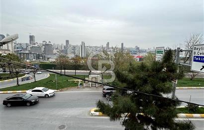 BEYLİKDÜZÜNDE CADDE ÜZERİ ÇİFT TAPU EMSALSİZ 5+1  İŞYERİ