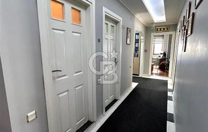 BEYLİKDÜZÜNDE CADDE ÜZERİ ÇİFT TAPU EMSALSİZ 5+1  İŞYERİ