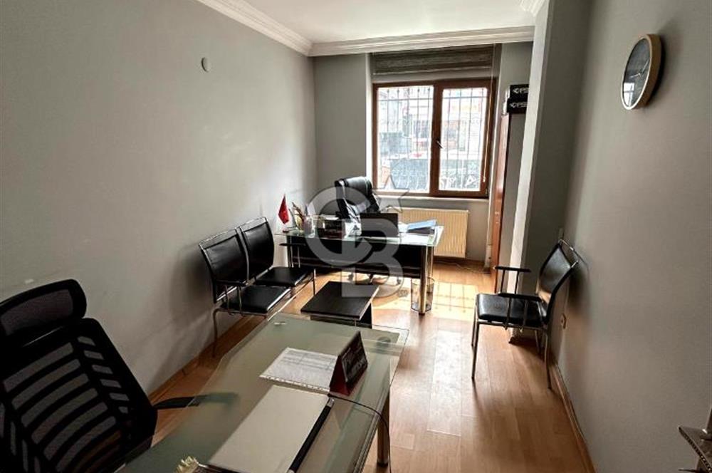 BEYLİKDÜZÜNDE CADDE ÜZERİ ÇİFT TAPU EMSALSİZ 5+1  İŞYERİ