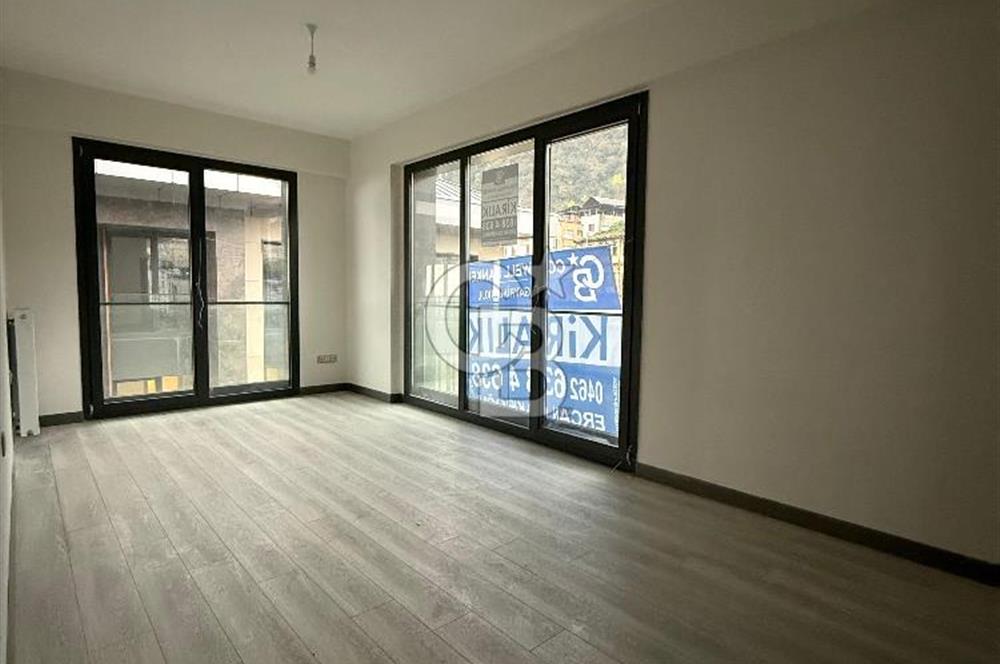 ÇÖMLEKÇİ TOKİ MANZARA VE KONFOR 4+1 KİRALIK DAİRE