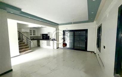 Dikili Cumhuriyet Mah. Çetin Emeç'te Satılık Müstakil 4+1 Villa