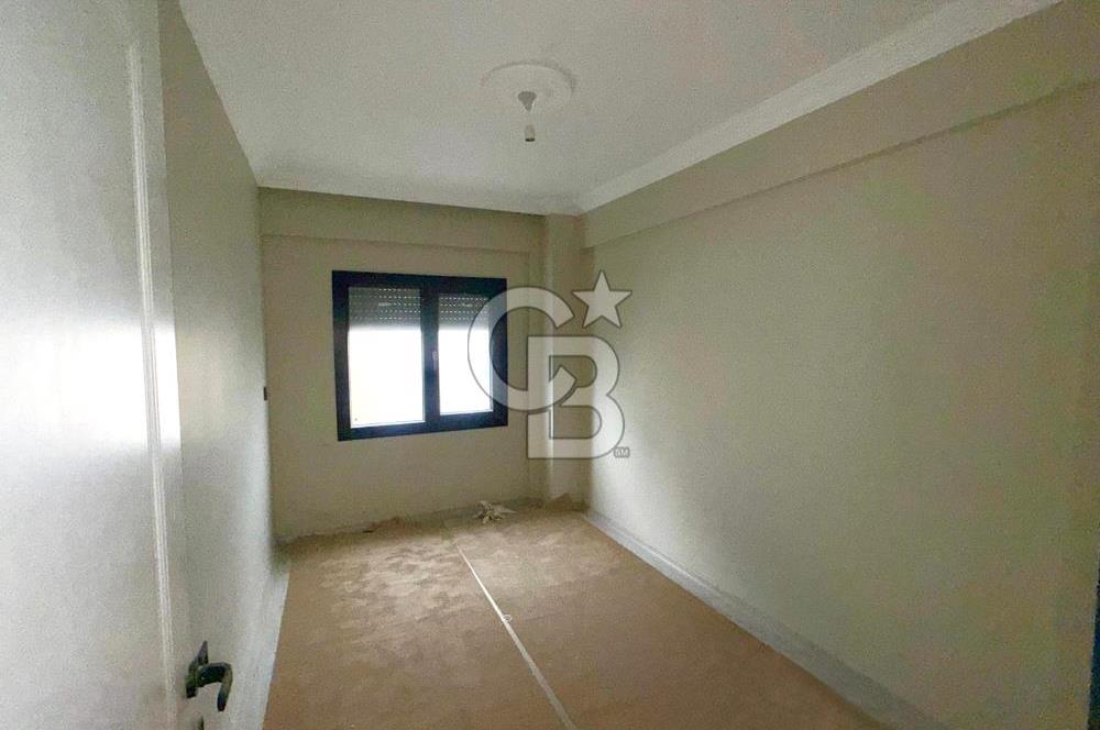 Dikili Cumhuriyet Mah. Çetin Emeç'te Satılık Müstakil 4+1 Villa