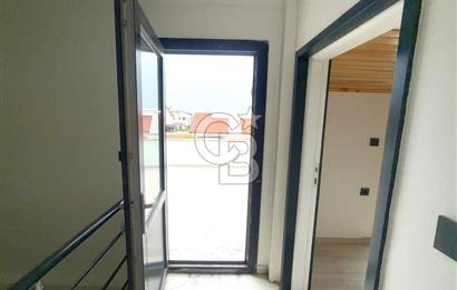 Dikili Cumhuriyet Mah. Çetin Emeç'te Satılık Müstakil 4+1 Villa