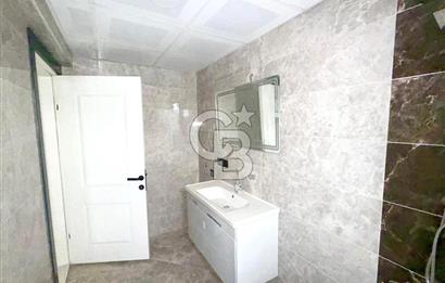 Dikili Cumhuriyet Mah. Çetin Emeç'te Satılık Müstakil 4+1 Villa