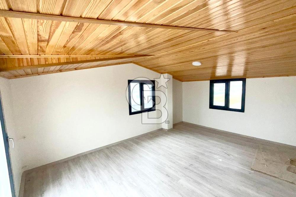 Dikili Cumhuriyet Mah. Çetin Emeç'te Satılık Müstakil 4+1 Villa