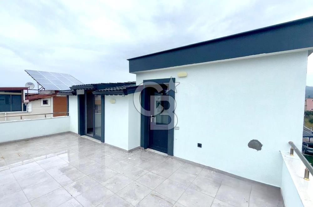 Dikili Cumhuriyet Mah. Çetin Emeç'te Satılık Müstakil 4+1 Villa