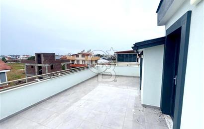 Dikili Cumhuriyet Mah. Çetin Emeç'te Satılık Müstakil 4+1 Villa