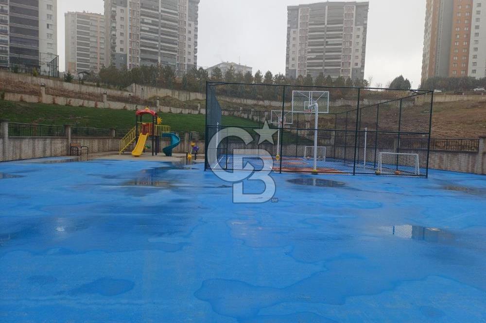 Yenimahalle Susuz'da Geniş ve Lüks Satılık 4+1 Daire