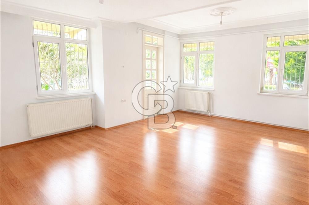 BAHÇELİEVLER'DE SATILIK 2+1 DAİRE