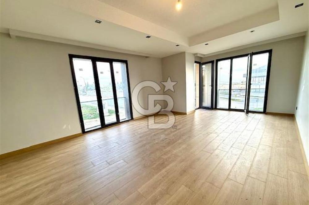 BEYLİKDÜZÜ SULTAN FATİH CAD. ÜZERİNDE YENİ BİNADA SATILIK 3+1