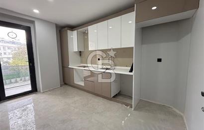 BEYLİKDÜZÜ SULTAN FATİH CAD. ÜZERİNDE YENİ BİNADA SATILIK 3+1