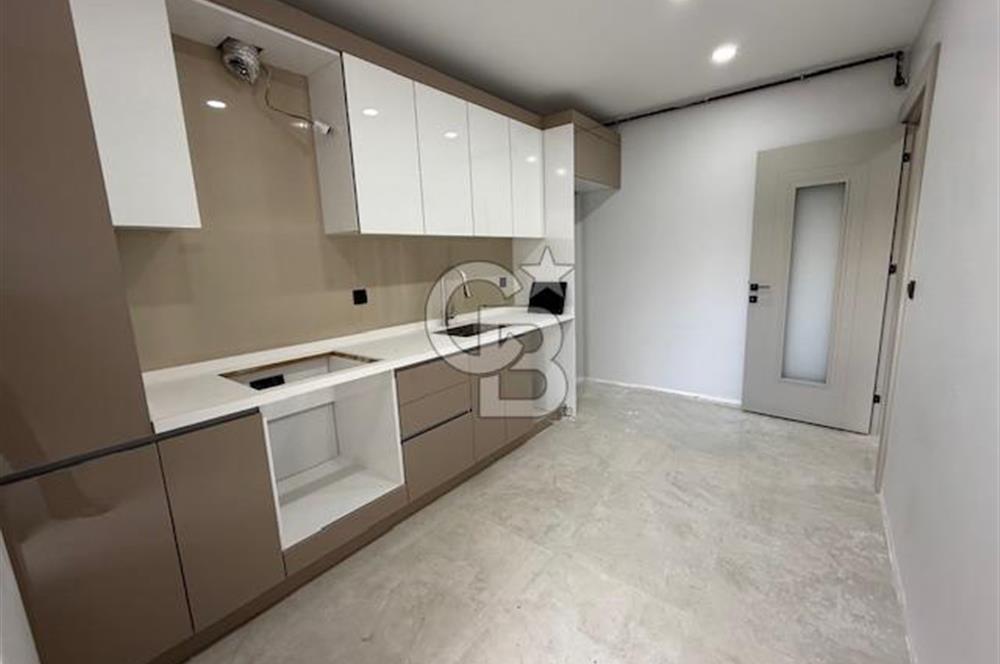 BEYLİKDÜZÜ SULTAN FATİH CAD. ÜZERİNDE YENİ BİNADA SATILIK 3+1