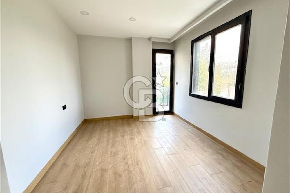 BEYLİKDÜZÜ SULTAN FATİH CAD. ÜZERİNDE YENİ BİNADA SATILIK 3+1