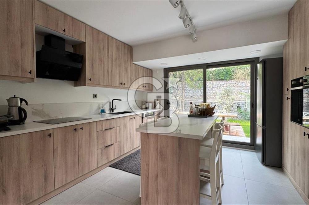 URLA BİNKONUTLAR TADİLATLI SATILIK VİLLA