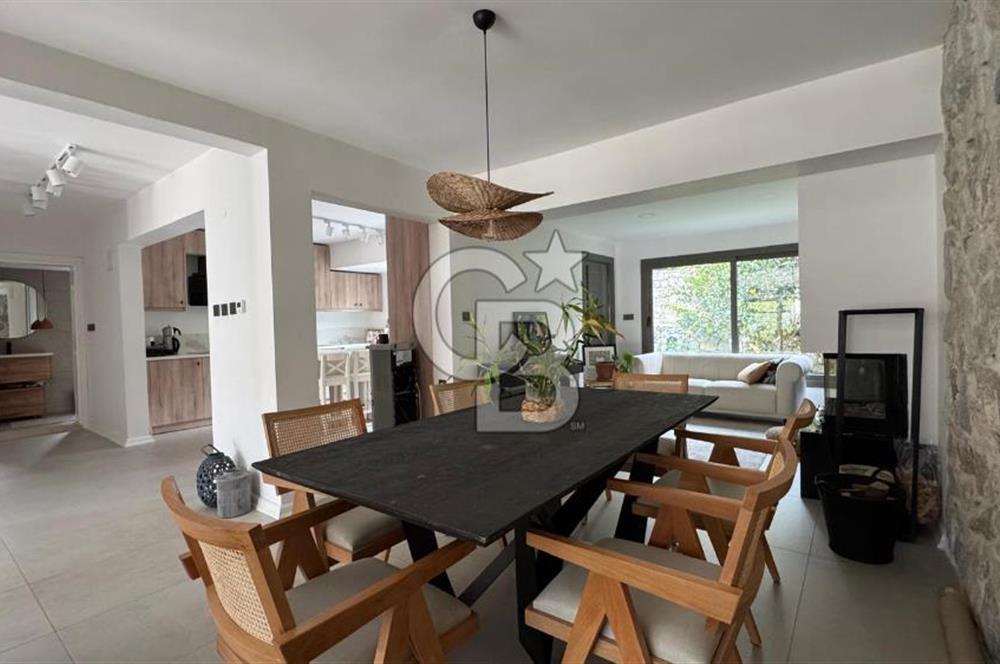 URLA BİNKONUTLAR TADİLATLI SATILIK VİLLA