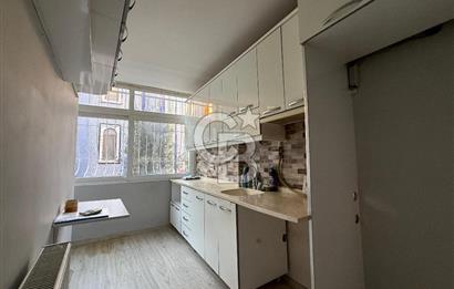 İzmir / Göztepe 34. Sokakta Köşe Konumlu 3+1