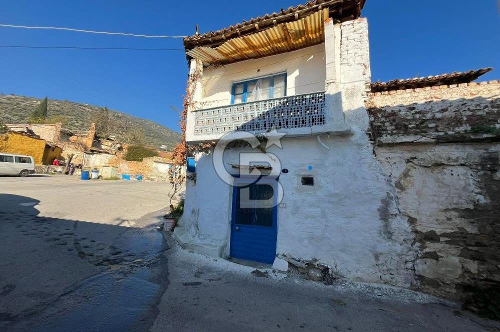 Bayındır Merkez Satılık İki Katlı Müstakil Fırsat Ev