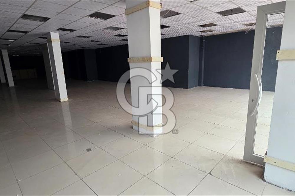 GÜNEŞEVLER MERKEZDE 320m² CADDE ÜZERİ, KOMPLE VİTRİNLİ KİRALIK