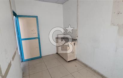 GÜNEŞEVLER MERKEZDE 320m² CADDE ÜZERİ, KOMPLE VİTRİNLİ KİRALIK