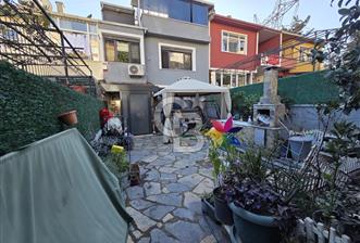 Ümraniye Atakentte Aile Yaşamına Uygun Satılık Villa - 1 - 324036