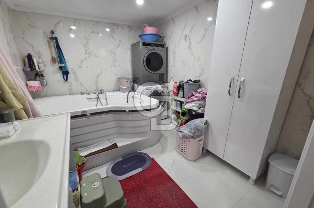 Ümraniye Atakentte Aile Yaşamına Uygun Satılık Villa