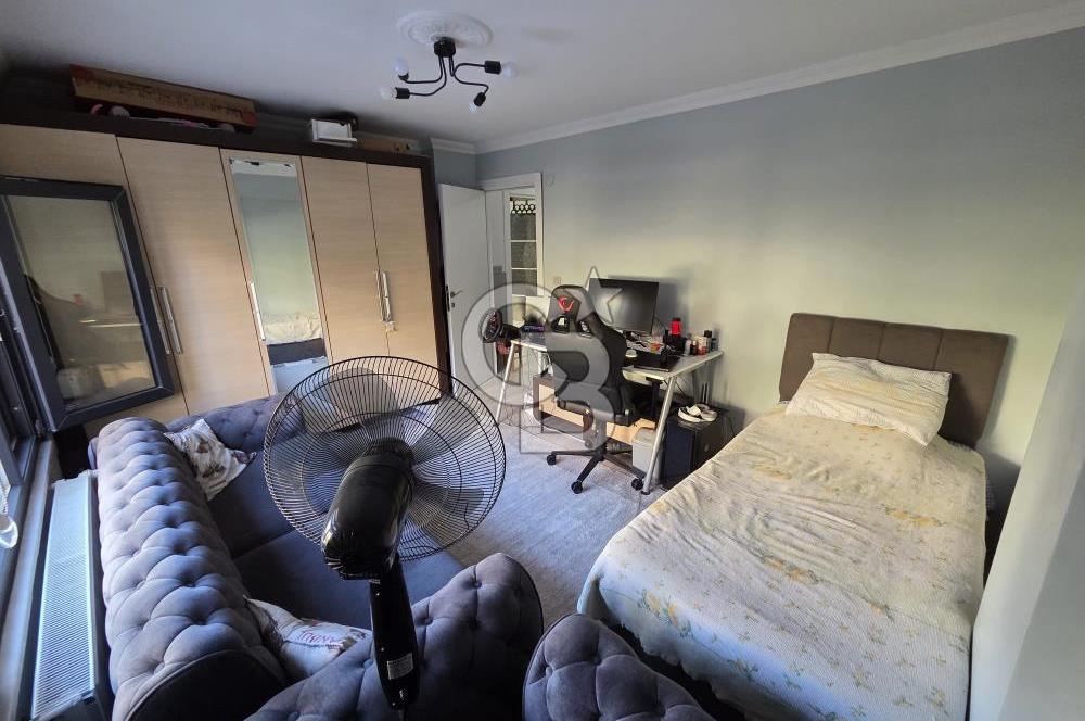 Ümraniye Atakentte Aile Yaşamına Uygun Satılık Villa