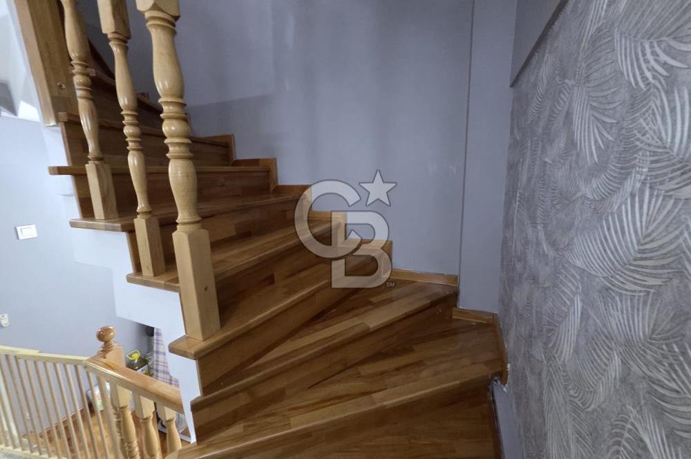 Ümraniye Atakentte Aile Yaşamına Uygun Satılık Villa