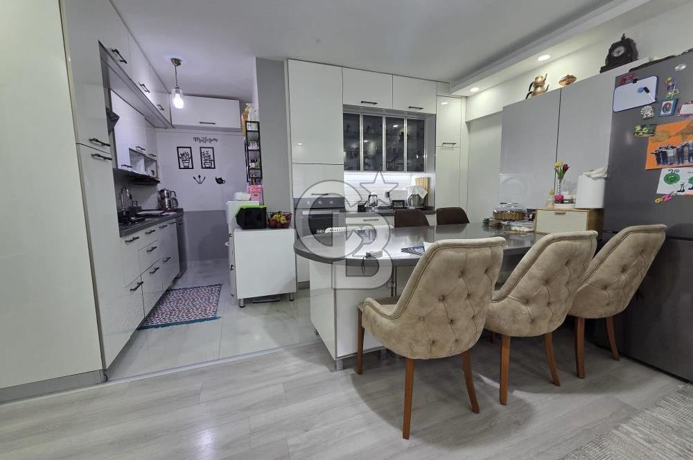 Ümraniye Atakentte Aile Yaşamına Uygun Satılık Villa