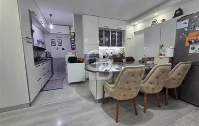 Ümraniye Atakentte Aile Yaşamına Uygun Satılık Villa