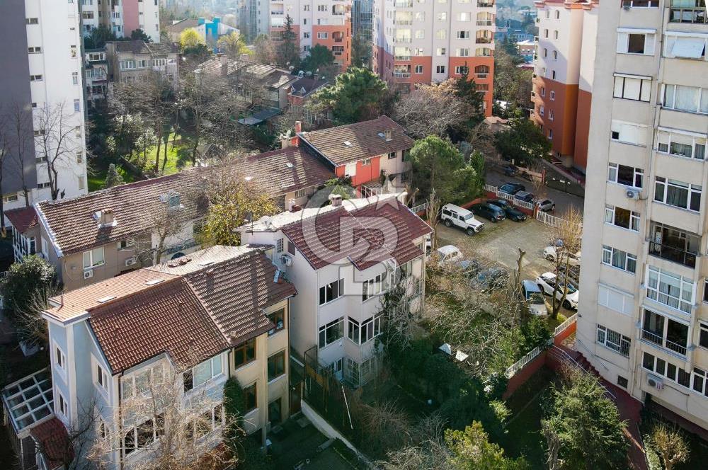 AKATLARDA MÜSTAKİL SATILIK VİLLA