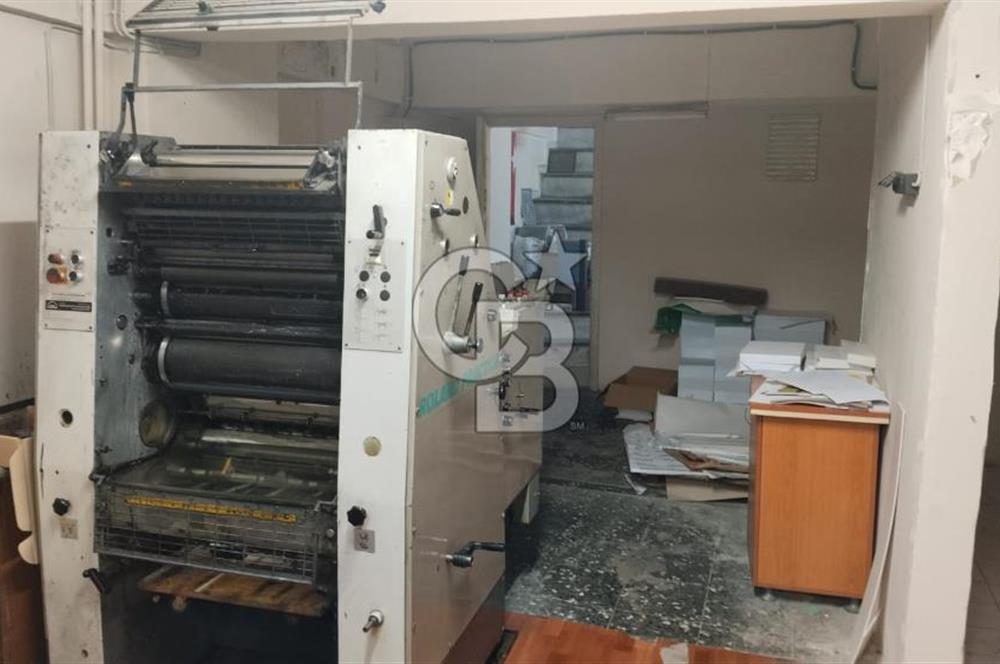 KADIKÖY RASİMPAŞA 340 M2 SATILIK ASMA KATLI DÜKKAN