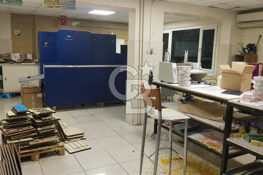 KADIKÖY RASİMPAŞA 340 M2 SATILIK ASMA KATLI DÜKKAN