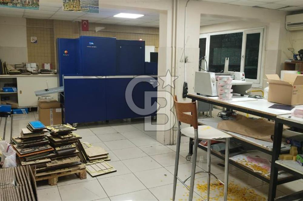 KADIKÖY RASİMPAŞA 340 M2 SATILIK ASMA KATLI DÜKKAN