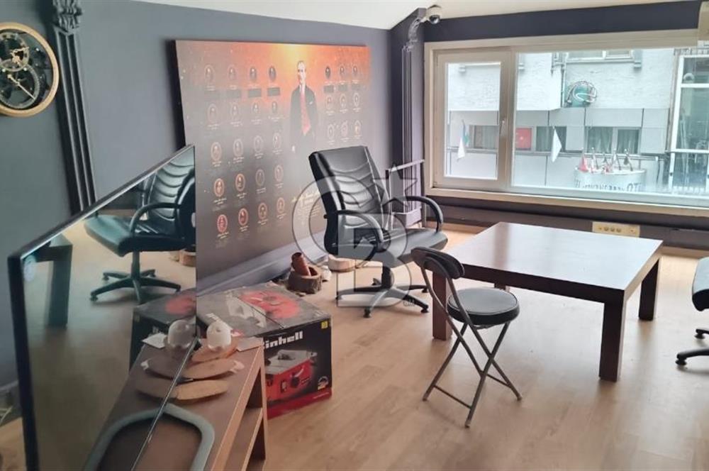 KADIKÖY RASİMPAŞA 340 M2 SATILIK ASMA KATLI DÜKKAN