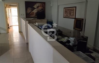 KADIKÖY RASİMPAŞA 340 M2 SATILIK ASMA KATLI DÜKKAN
