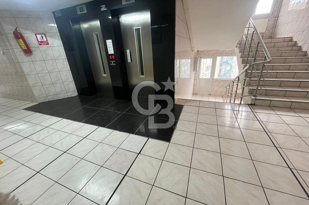 Kızılay'ın Merkezinde Ali Nazmi İşhanı'nda Kiralık Ofis