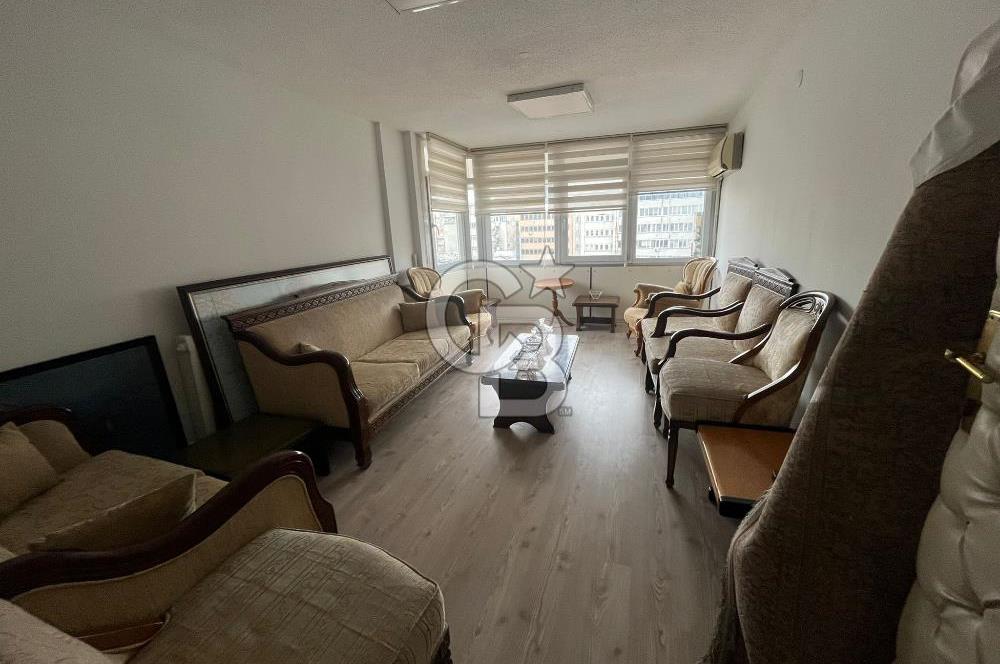 Kızılay'ın Merkezinde Ali Nazmi İşhanı'nda Kiralık Ofis